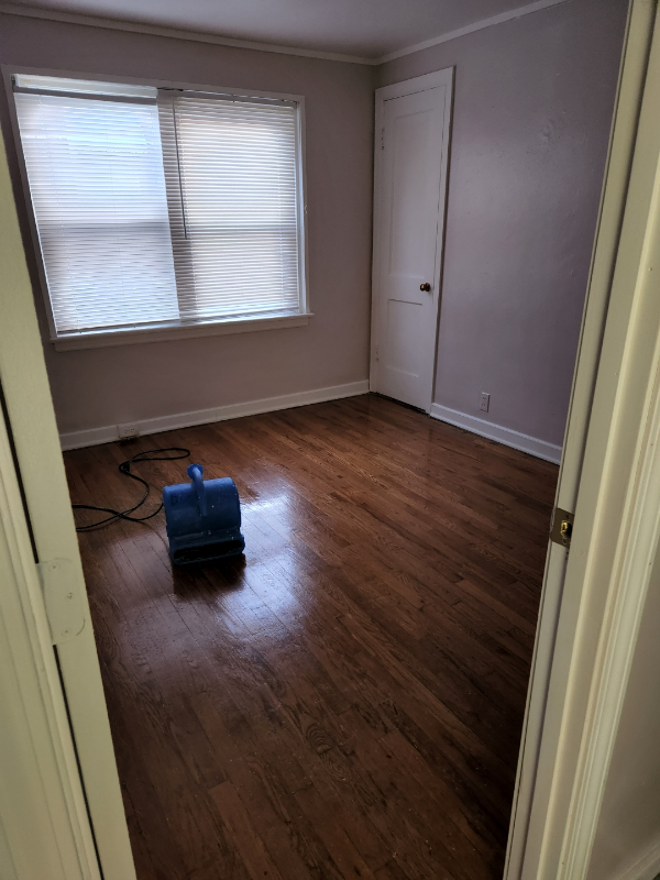 Photo - 4706 Roxie St