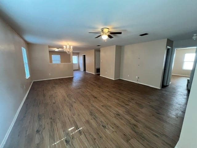 1060 Mosaic Dr