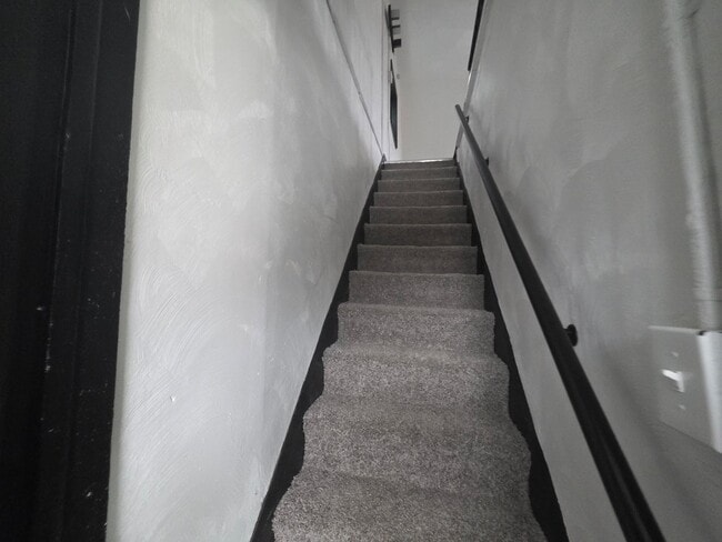 Photo - Updated 1 bedroom 1 bath for rent in Arlington!