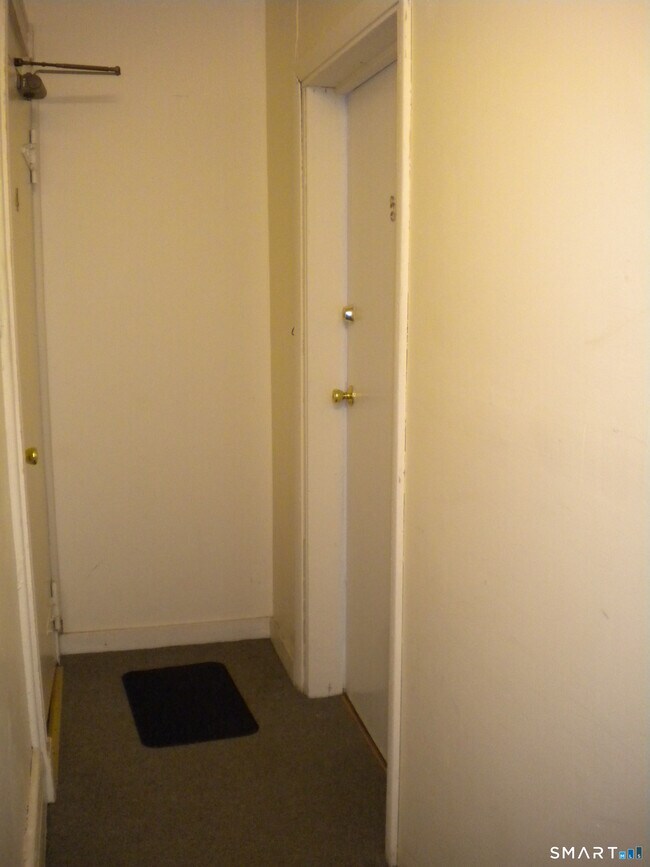 Photo - 382 Whitney Ave