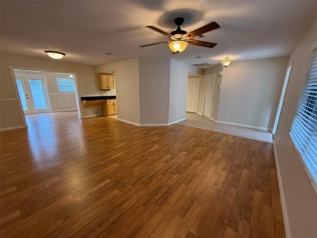 Photo - 20979 Lawson Ave