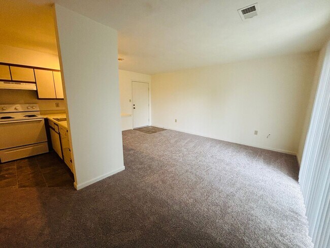 1204C University Terrace