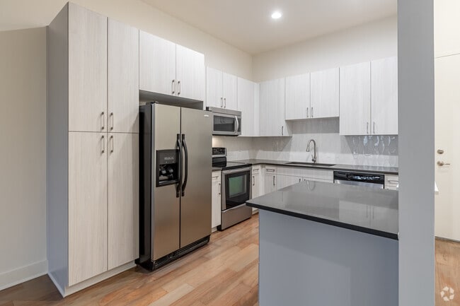 1BR, 1BA - A5 - 750SF