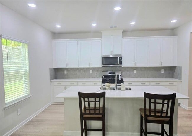 Photo - 327 Vly Oak Dr