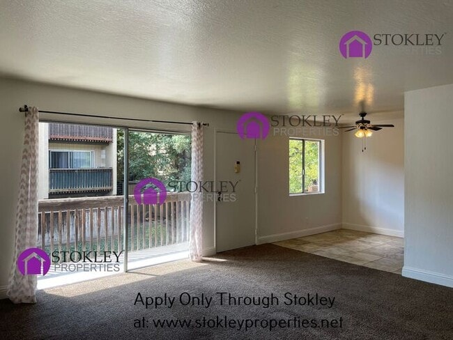 Photo - 1060 Oak Grove Rd