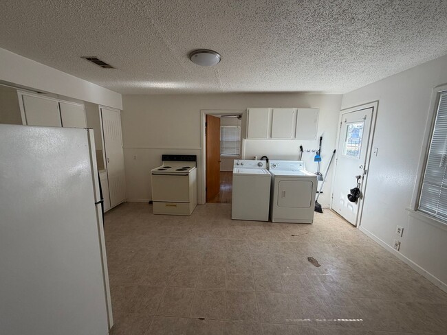 3111 33rd St Unidad B