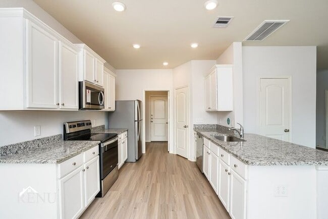 Photo - 25342 Shadowdale Dr