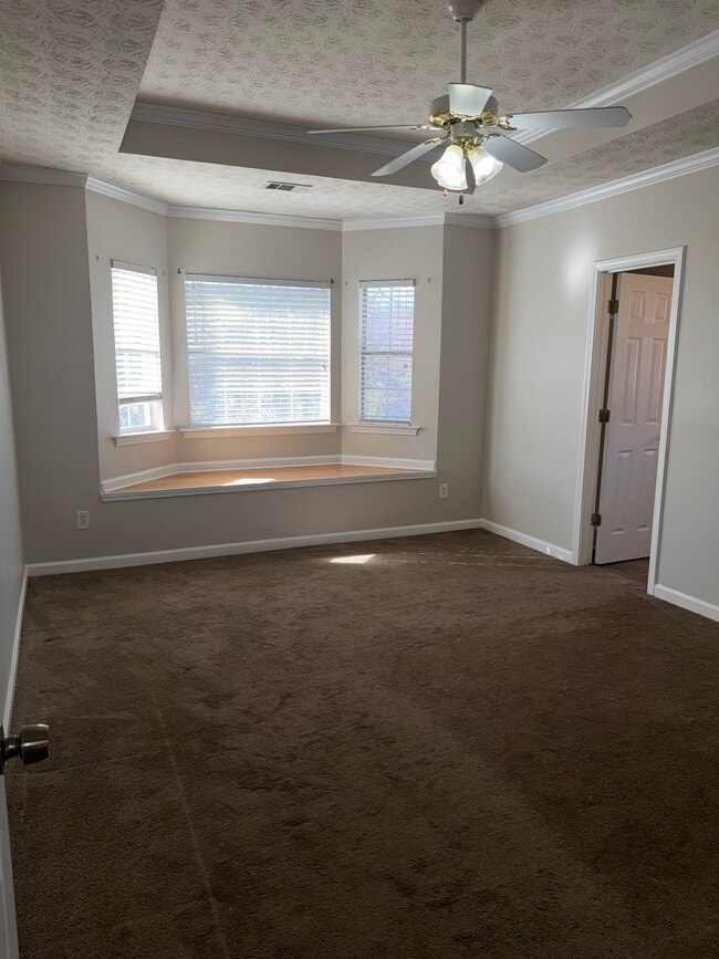 Photo - 1100 Longford Ct