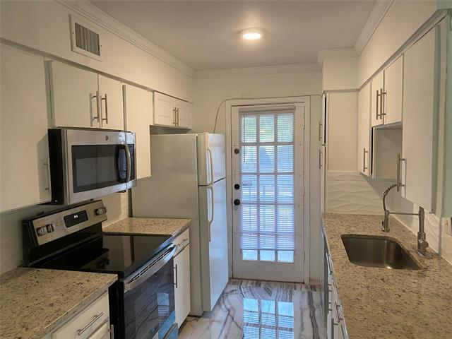 Photo - 12888 Montfort Dr Unit 216