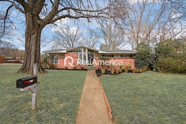 Building Photo - Newly Renovated 3BR/2B home in Bartlett