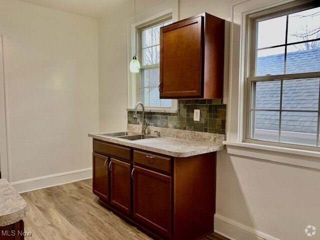 Building Photo - 1725 Yale Ave NW Rental