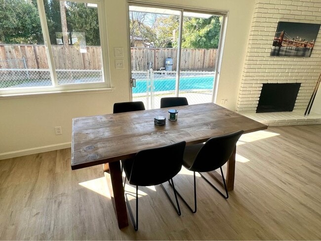 Photo - 4735 N Bengston Ave
