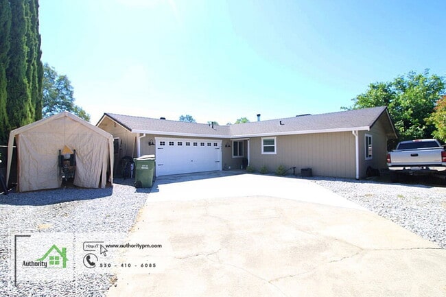 Building Photo - 1437 Mariposa Ct