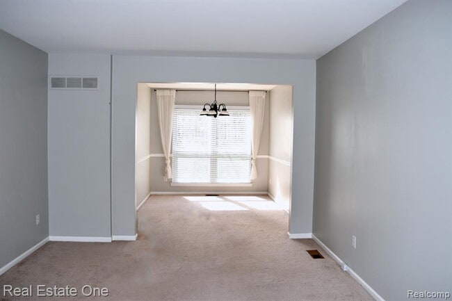 Photo - 1272 Poppy Hill Dr