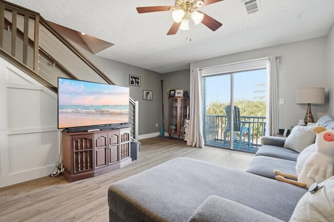 Photo - 330 Bluefish Dr
