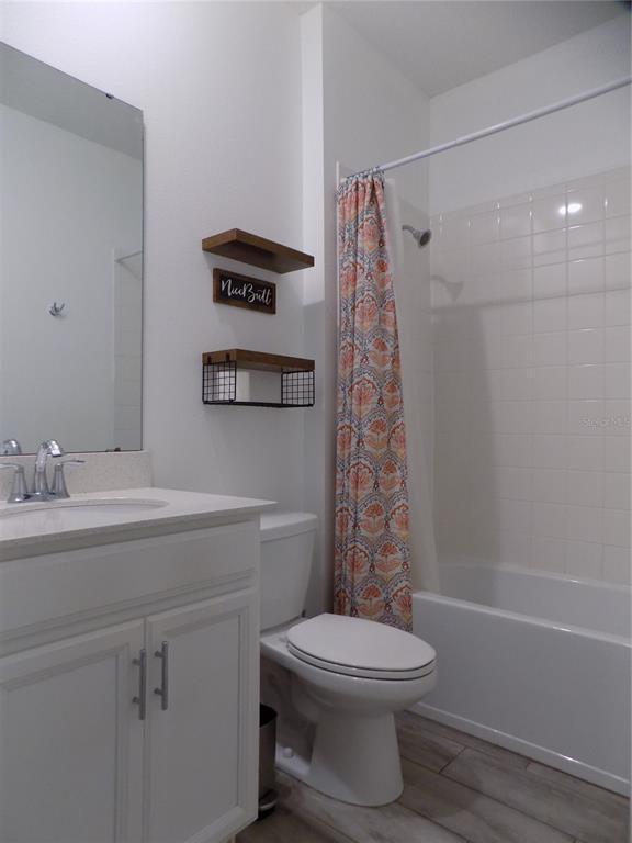 Photo - 1713 Chatsworth Cir