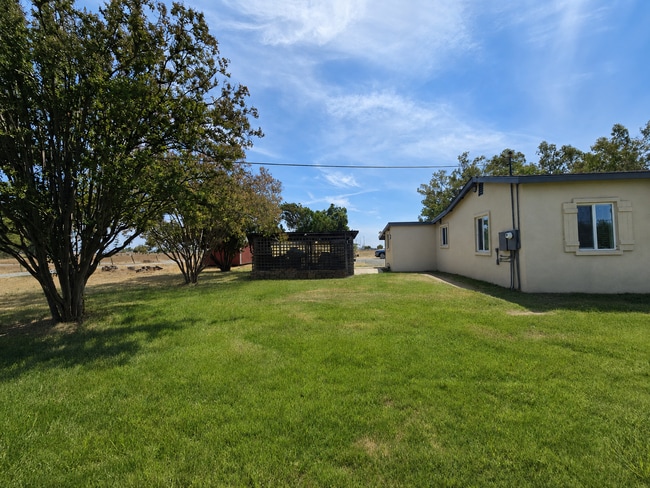 10990 Twin Cities Rd