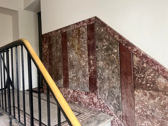 Photo - 164 Madison Ave Unit 3