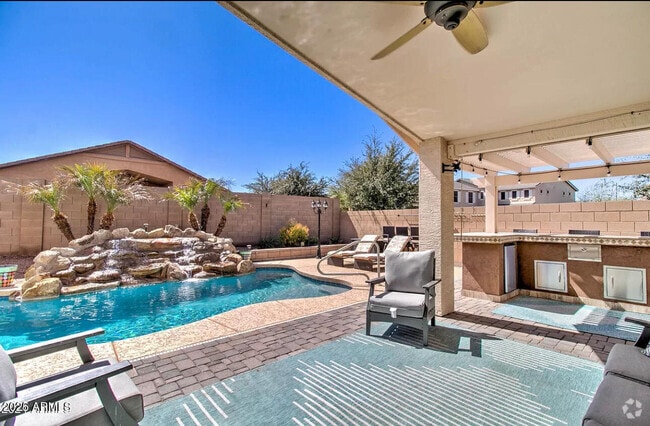 Building Photo - 1277 W Busa Dr Rental