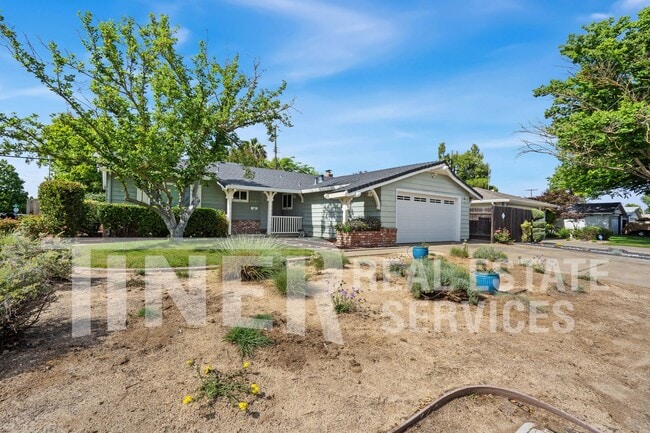 Photo - 8665 Everglade Dr