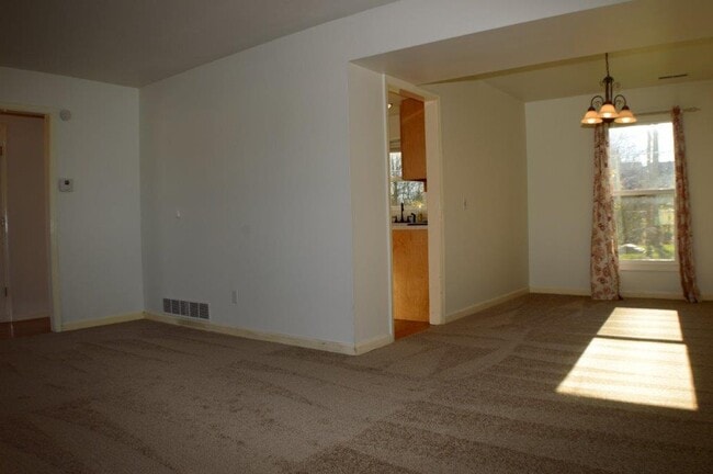 Photo - 2420 Deerwood Dr