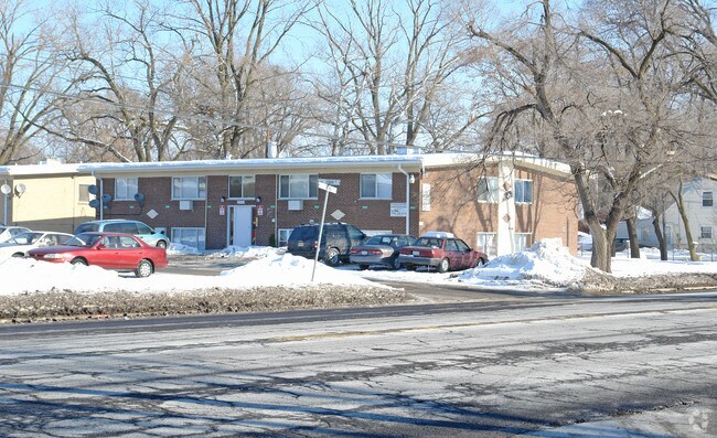 Photo - Silver Creek Apartments
