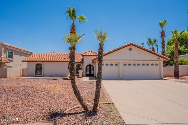 Photo - 3829 E Ahwatukee Dr House