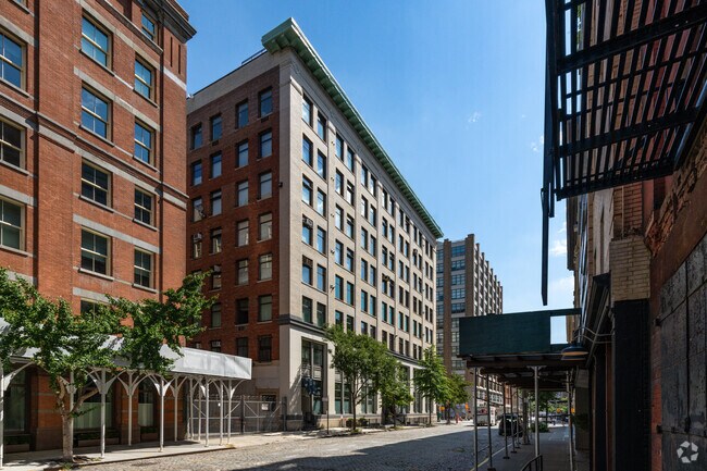 Photo - 181 Hudson St