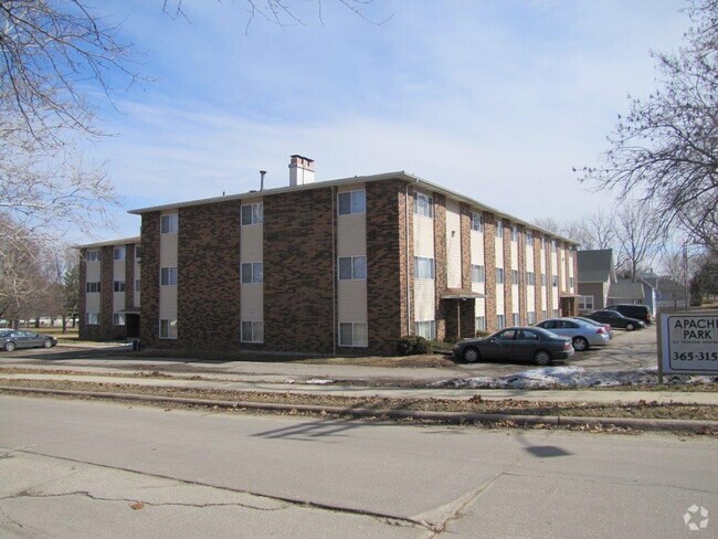 Building Photo - Apache Park Rental