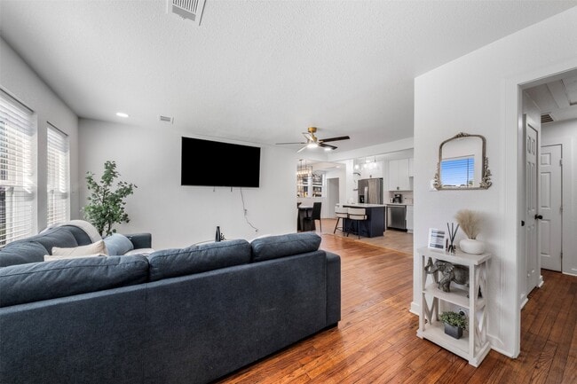 Photo - 3614 Billingsley St