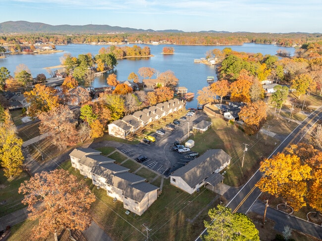 Earl’s Point Condominiums - Earl’s Point Condominiums
