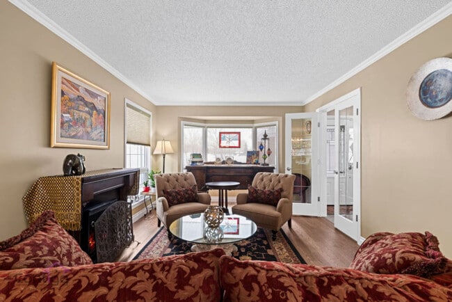 Building Photo - 17608-17693 93 Ave NW