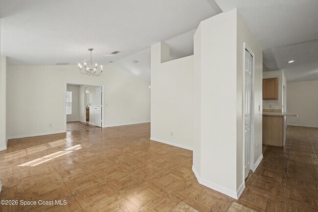 Photo - 1175 Altamira St NW