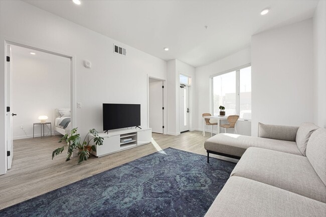 Photo - The Cue Apartments