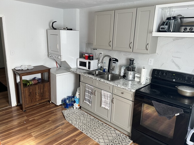 Photo - 214 4th St Casa Unidad 216