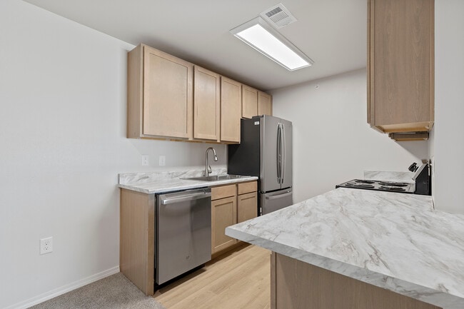 Windsail Apartments