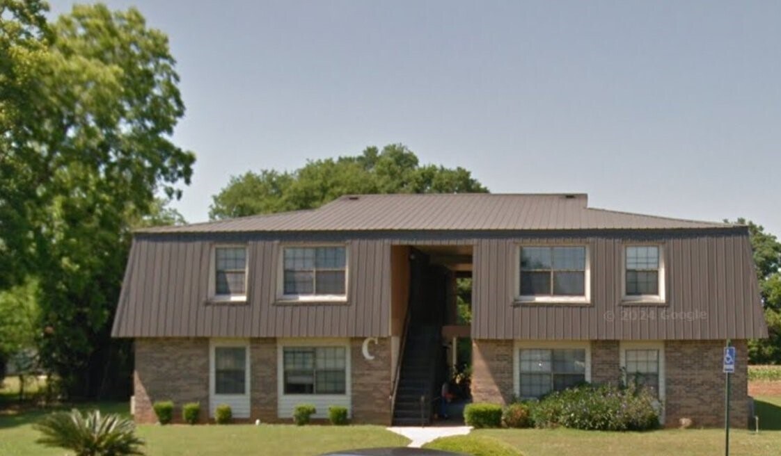 Photo - 401 Dogwood Dr