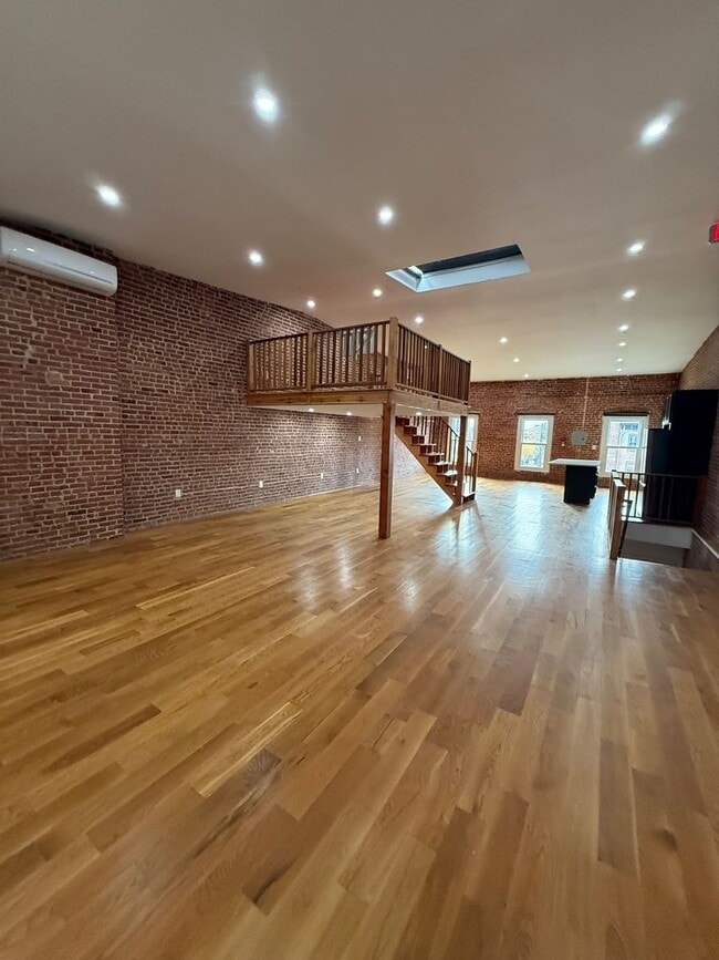 Photo - 194 Broadway Unidad 2 3rd floor