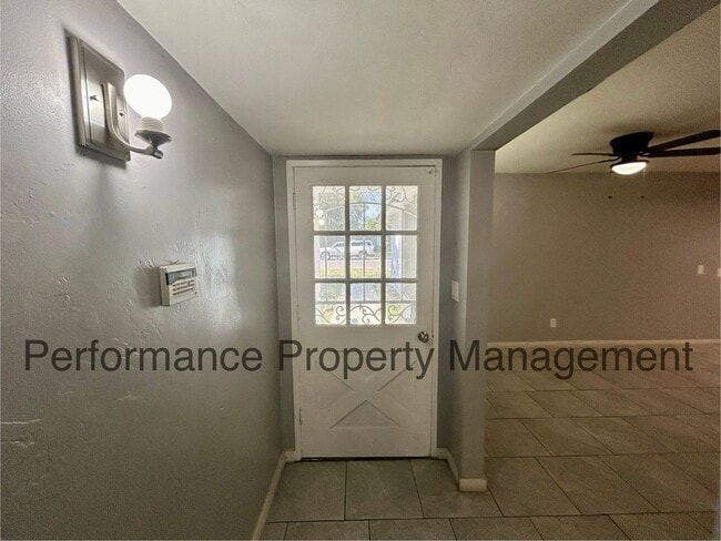 Photo - 3 Bed/2 Bath SE Bakersfield Home w/ RBP & $0 Deposit Option