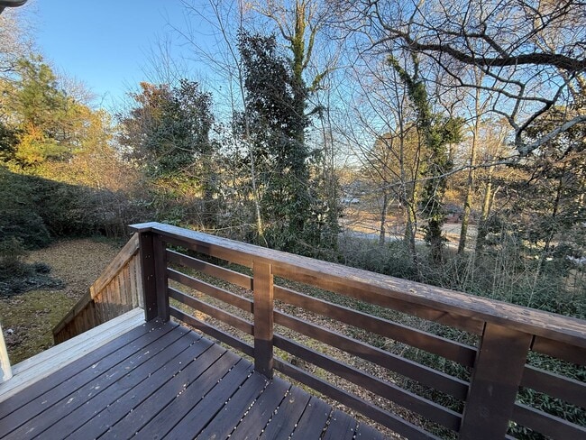 Photo - 2 Bedrooms, 2 Bathrooms - Home in Maplewood!