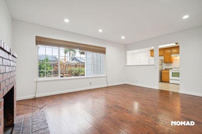 Photo - 5450 Scenic Ave