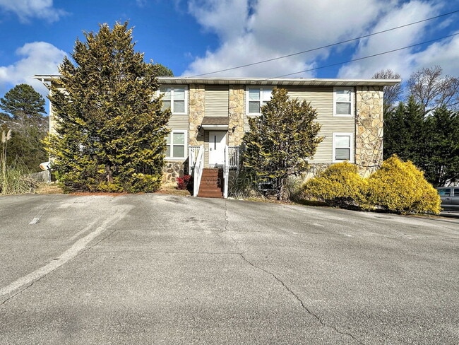 Building Photo - 1116 Ferd Hickey Rd NW Unit 2