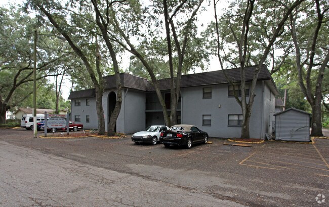 Oakwood Trace Apartments - Oakwood Trace Apartments