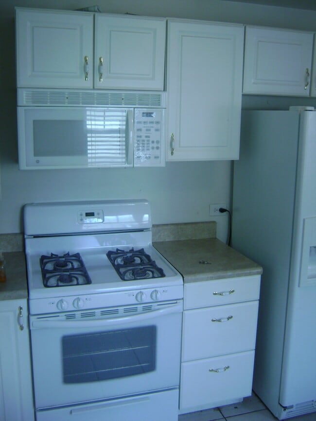 1206 Cherry Ave Unit A
