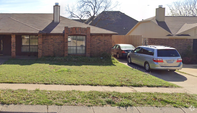 Building Photo - 3016 Post Oak Dr Rental