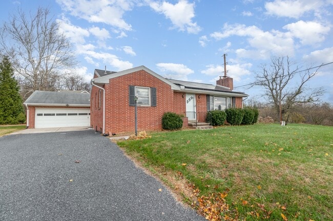 Photo - 388 Pleasant View Rd