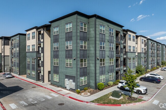 Residences at Decker