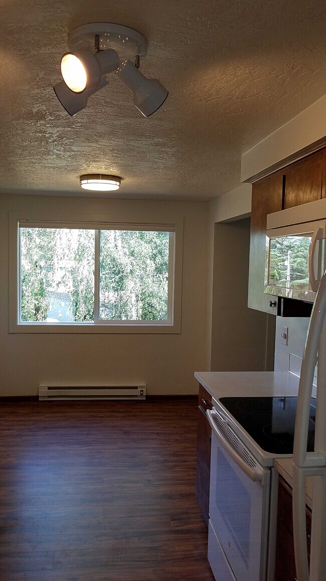 Photo - Vista Terrace Apartments