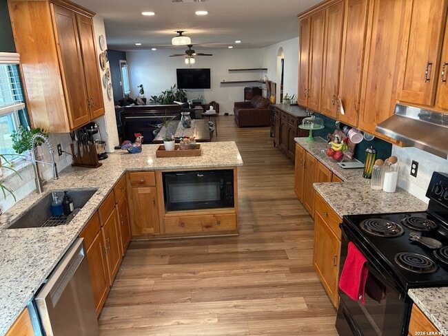 Photo - 7319 Turnbow