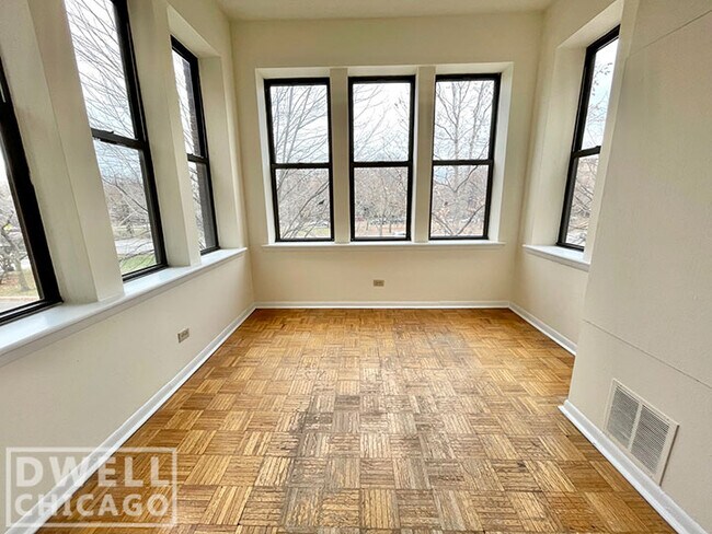 Photo - 2323 N Kedzie Blvd Unit 2